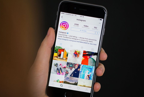 Социальная сеть Instagram хочет провести черту между публичными и приватными фотоснимками юзеров Социальная сеть Instagram хочет провести черту между публичными и приватными фотоснимками юзеров